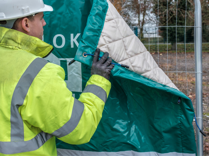 Blok 'n' Mesh Hoarding